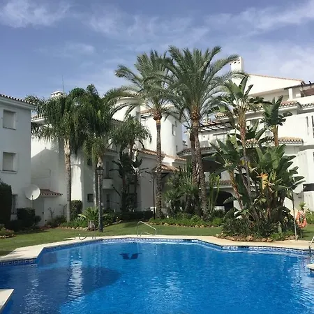 Beautiful 2 Bedroom @ Puerto Banus! Marbella