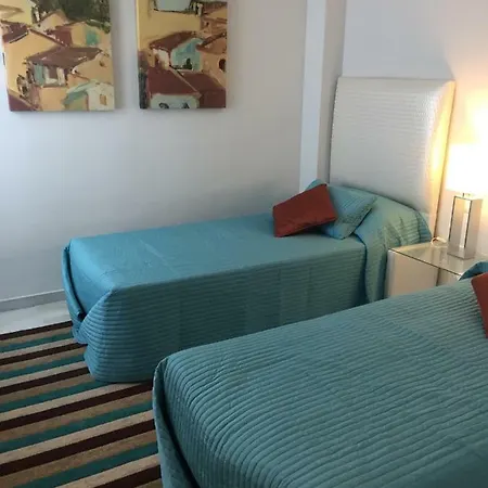 Beautiful 2 Bedroom @ Puerto Banus! Apartamento Marbella