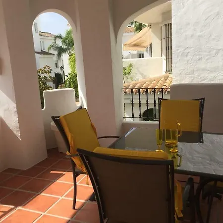 Apartment Beautiful 2 Bedroom @ Puerto Banus! Marbella