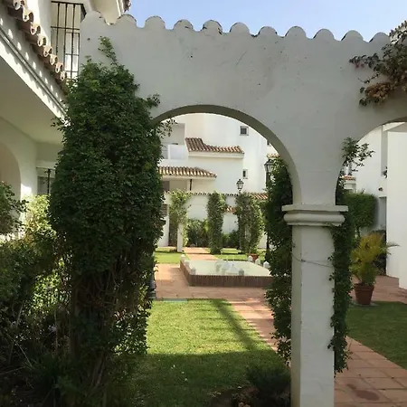 Beautiful 2 Bedroom @ Puerto Banus!
